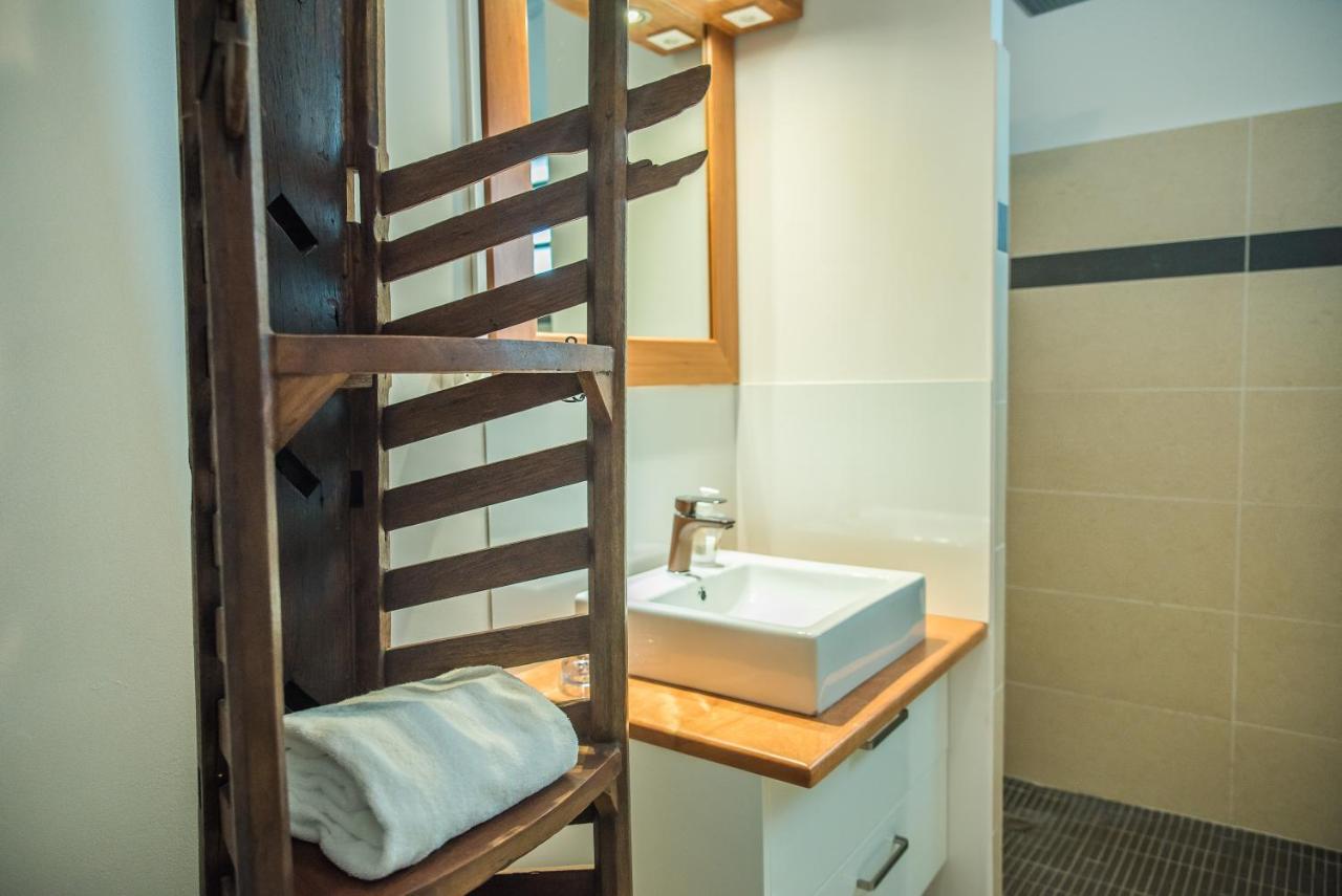 Appartement YLANG YLANG à L Ermitage les bains - proche de la mer pour 4 personnes Saint-Paul Exterior foto